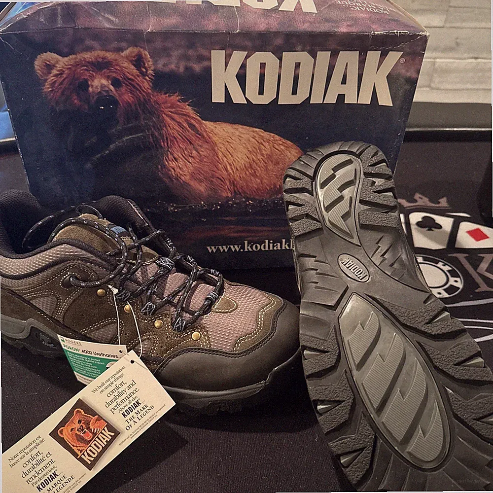 Kodiak Men’s Hiking Shoe Size 10